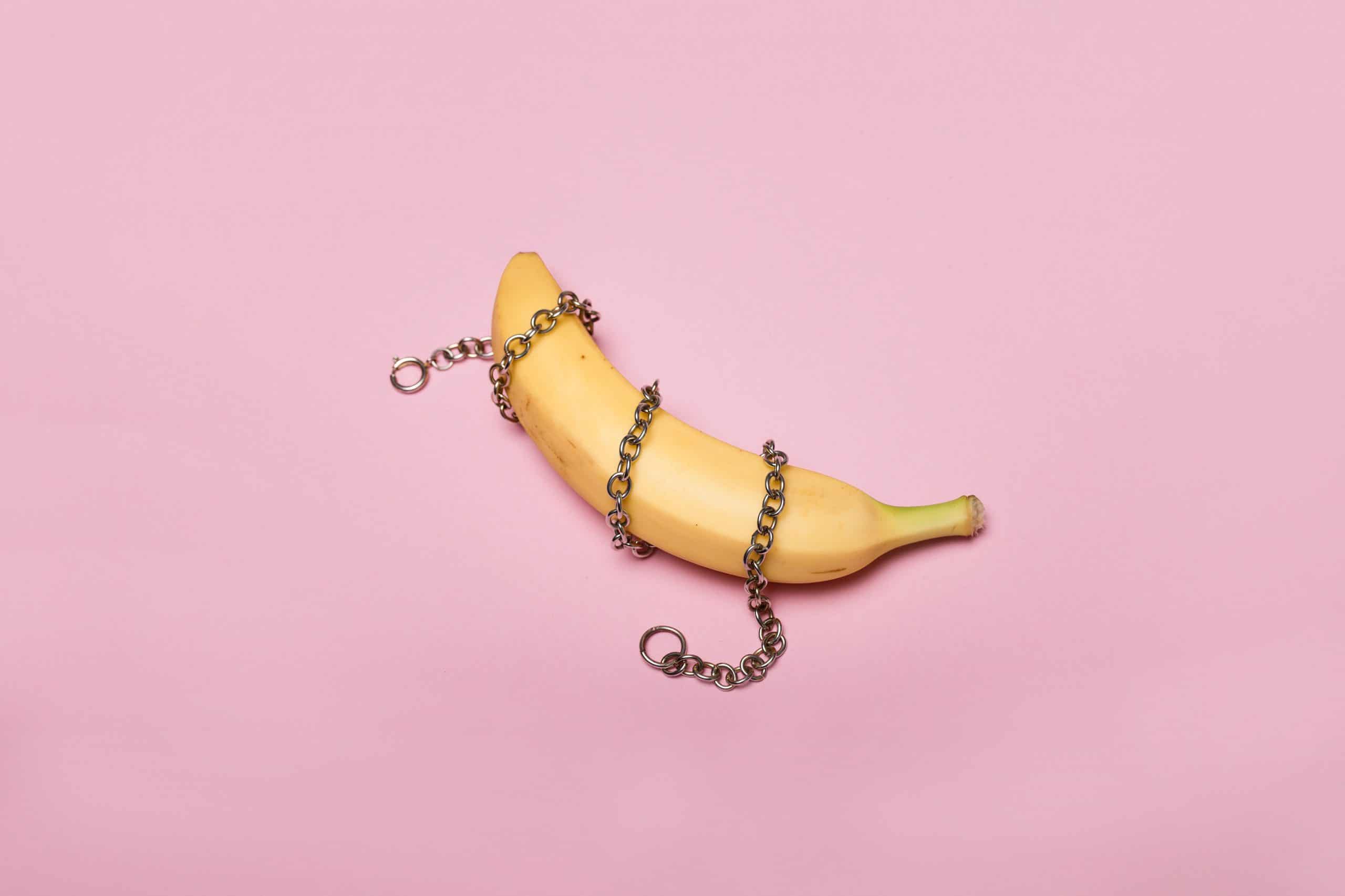 Banana wrap in a chain