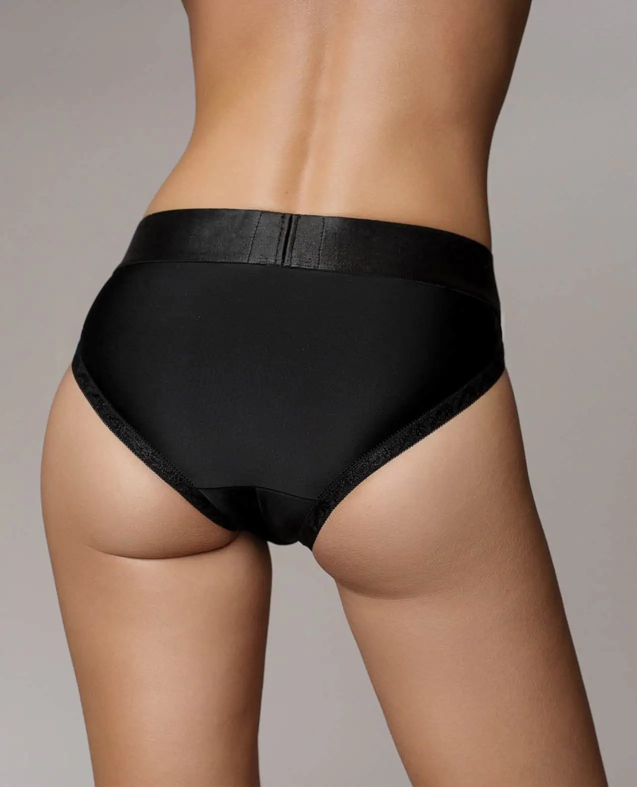 Shots Ouch Vibrating Strap On Hipster - Black XS/S - Image 4